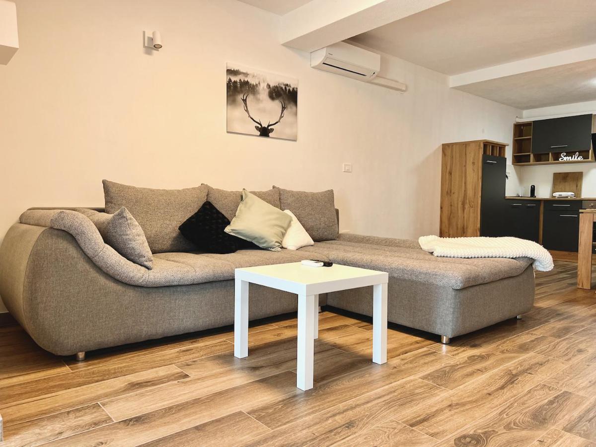 Apartment Zen Zgornje Skofije Eksteriør billede