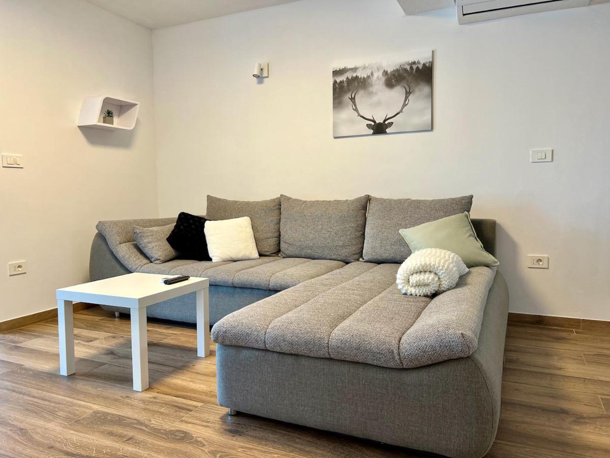 Apartment Zen Zgornje Skofije Eksteriør billede